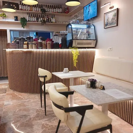 Guler Palace Hotell *