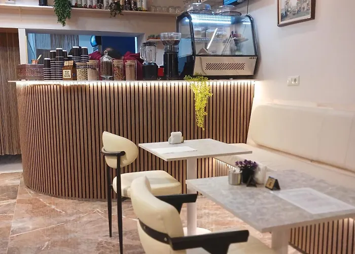 Guler Palace Hotell *